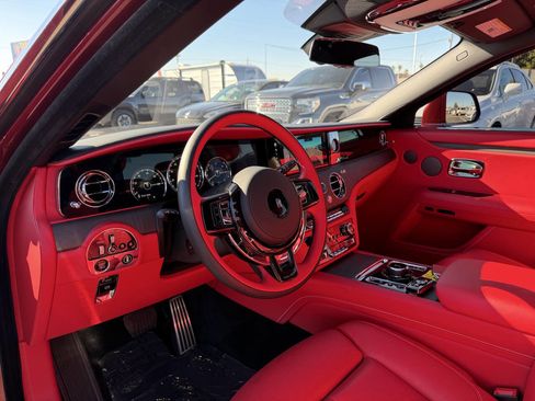 Used 2024 Rolls-Royce Ghost image 22