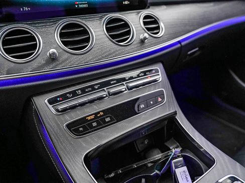 Used 2021 Mercedes-Benz E 350 Sedan image 22