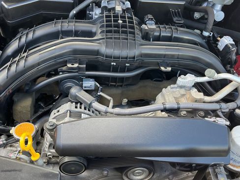 Used 2019 Subaru Crosstrek 2.0i Premium w/ Eyesight System image 22