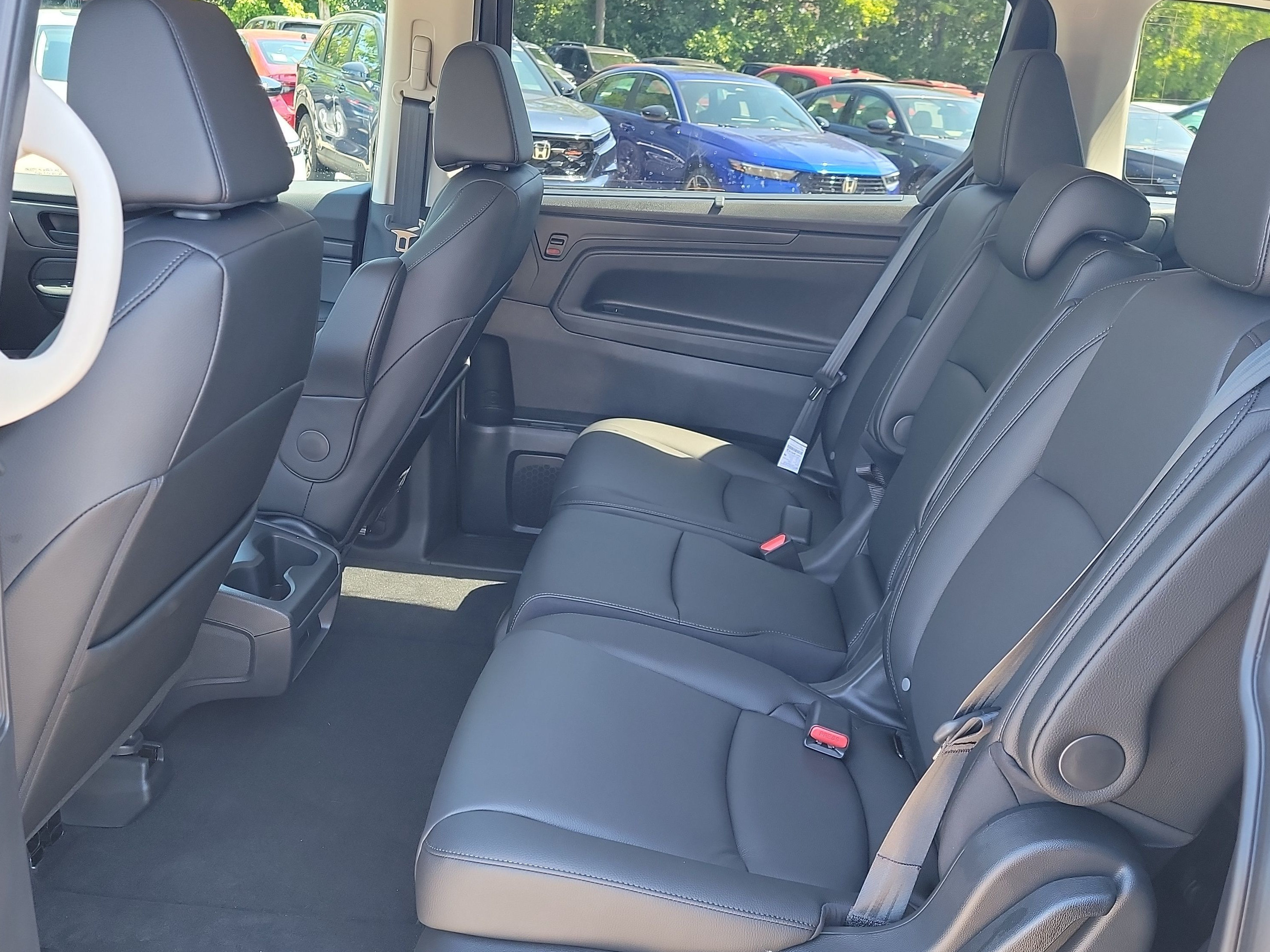 New 2027 Honda Odyssey EX-L image 22