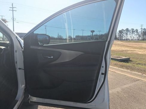 Used 2024 Nissan Murano SL image 33