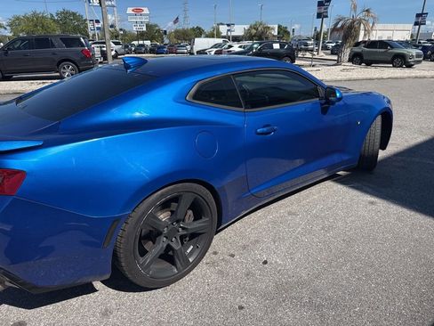 Used 2016 Chevrolet Camaro SS RWD image 6