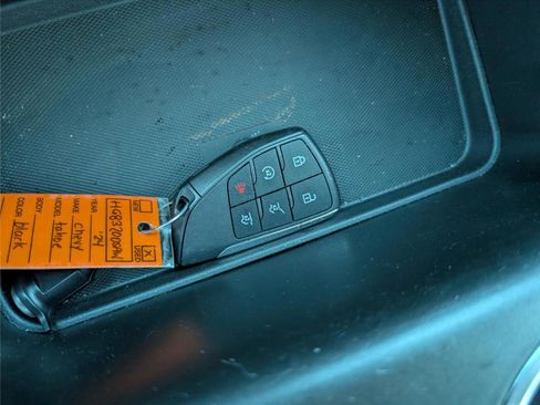 Used 2024 Chevrolet Tahoe Premier image 39