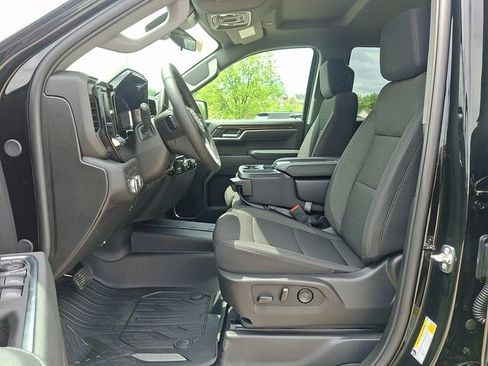 New 2026 GMC Sierra 1500 SLE AWD/4WD image 15
