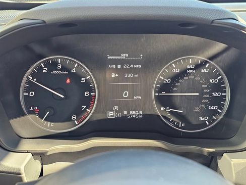 Used 2025 Subaru Crosstrek 2.5i Premium AWD/4WD image 27