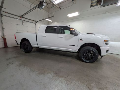 New 2026 RAM 3500 Laramie AWD/4WD image 3
