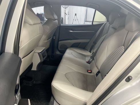 Used 2022 Toyota Camry SE AWD/4WD image 22
