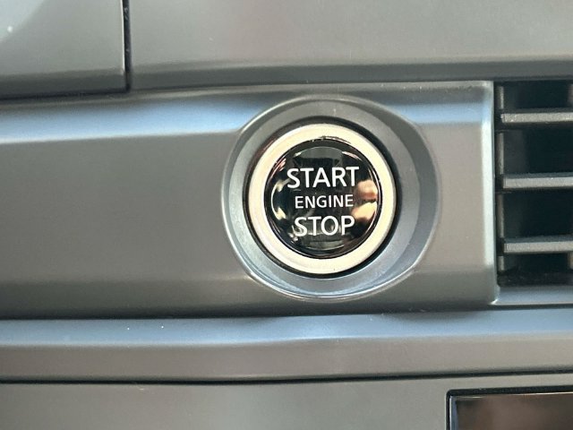 Certified 2024 Nissan Pathfinder S FWD image 30