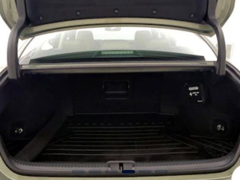 Used 2019 Lexus ES 350 w/ Premium Package image 18