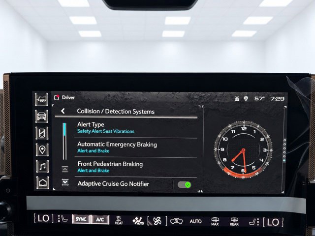 Used 2024 GMC Hummer EV 3X AWD/4WD image 32
