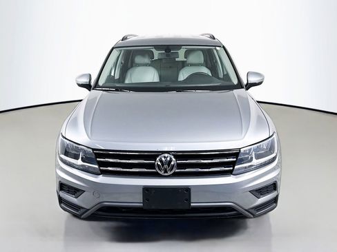 Used 2020 Volkswagen Tiguan SE image 6