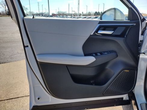 New 2026 Mitsubishi Outlander SE AWD/4WD image 31