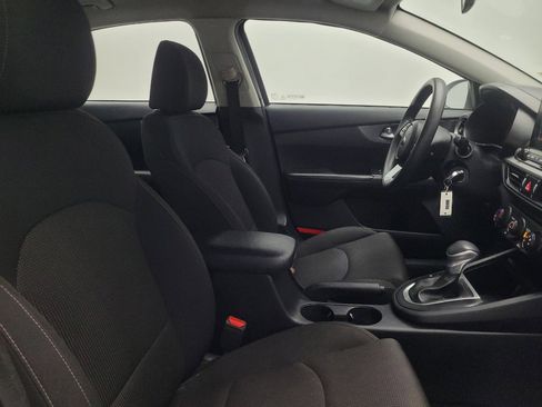 Used 2020 Kia Forte LXS image 21
