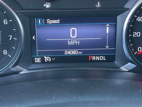 Used 2023 Chevrolet Equinox LT image 25