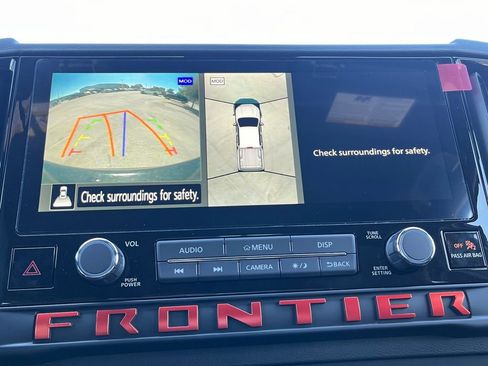 New 2026 Nissan Frontier PRO-4X w/ Pro-4x Convenience Package image 9