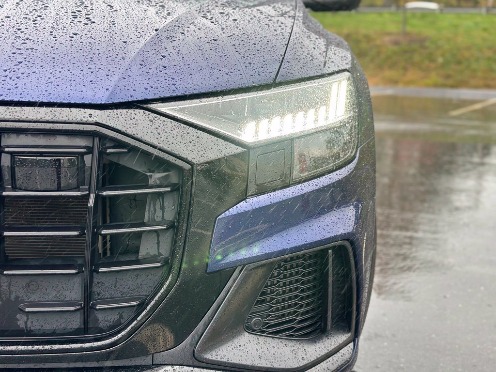 Used 2023 Audi Q8 Prestige w/ Prestige Package AWD/4WD image 10