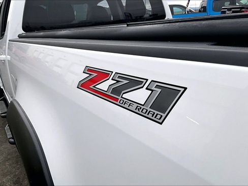 Used 2015 Chevrolet Colorado Z71 image 8