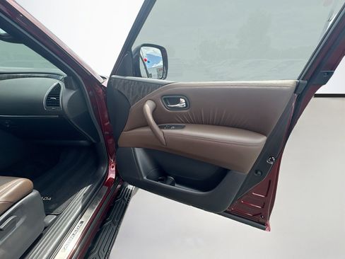 Used 2022 Nissan Armada Platinum AWD/4WD image 36