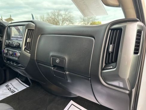 Used 2018 Chevrolet Silverado 1500 LT w/ All Star Edition image 25