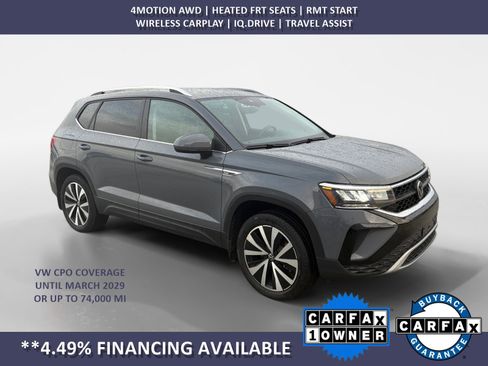 Used 2023 Volkswagen Taos SE image 1