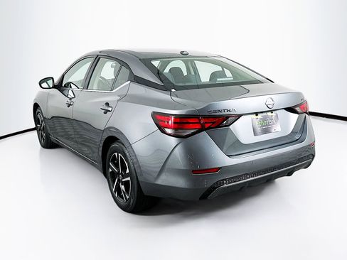 Used 2024 Nissan Sentra SV image 5