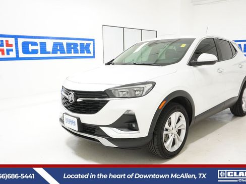Used 2023 Buick Encore GX Preferred w/ Cold Weather Comfort Package AWD/4WD image 1