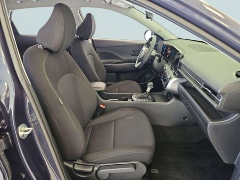 Certified 2025 Hyundai Kona SEL AWD/4WD image 28
