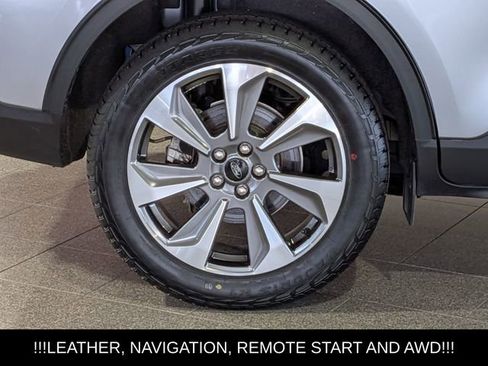 Used 2024 Ford Escape Platinum AWD/4WD image 10