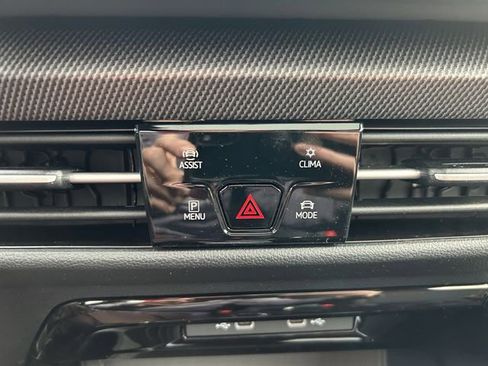 New 2026 Volkswagen GTI SE FWD image 15