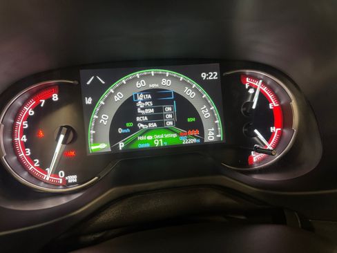 Used 2025 Toyota RAV4 LE FWD image 11