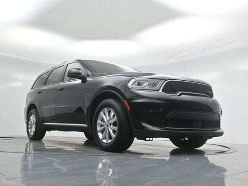 Used 2023 Dodge Durango SXT Launch Edition image 47