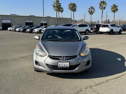 Used 2011 Hyundai Elantra GLS w/ Navigation Pkg 4