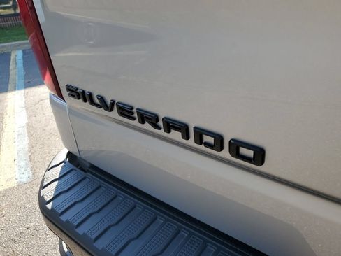 Used 2021 Chevrolet Silverado 1500 LT Trail Boss w/ Bed Protection Package AWD/4WD image 27
