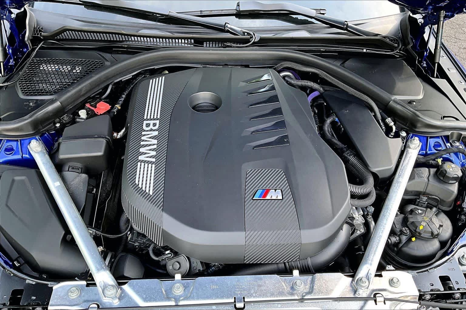 Used 2025 BMW M440i RWD image 31