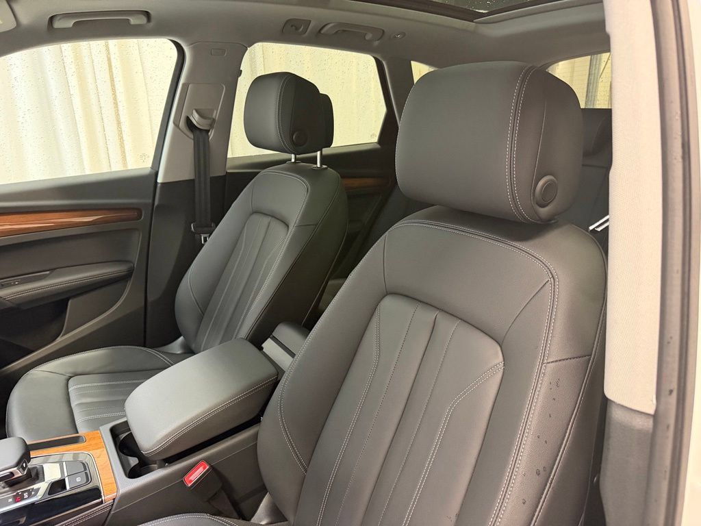 Certified 2023 Audi Q5 2.0T Premium Plus w/ Premium Plus Package AWD/4WD image 5