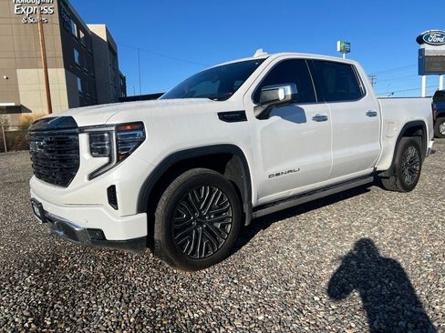 Used 2022 GMC Sierra 1500 Denali Ultimate image 1