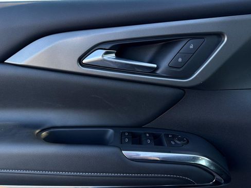 New 2026 Chevrolet Traverse LT w/ Driver Confidence Package image 13