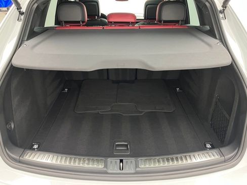 Used 2024 Porsche Macan S image 37