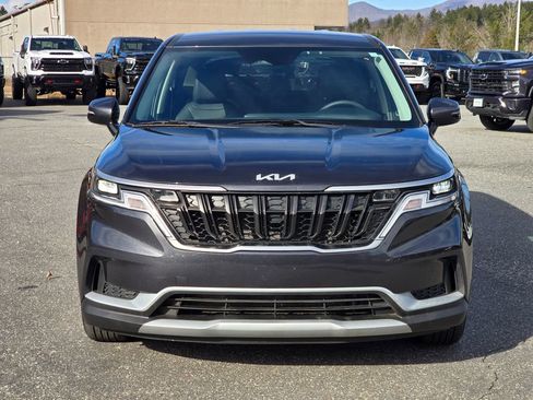 Used 2024 Kia Carnival LX image 15