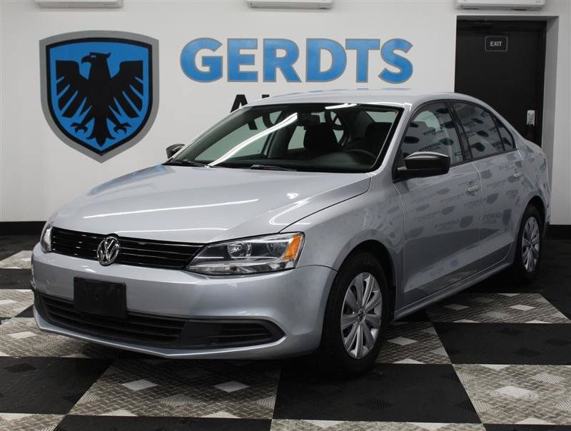 Used 2014 Volkswagen Jetta S FWD image 1