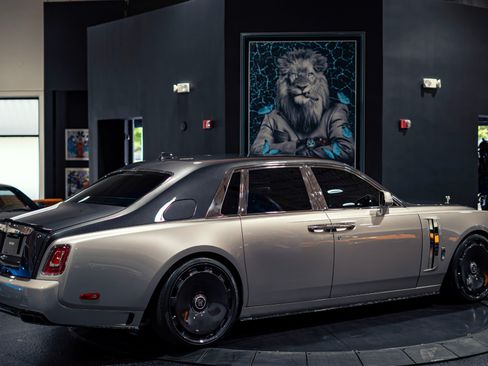 Used 2018 Rolls-Royce Phantom Sedan RWD image 53