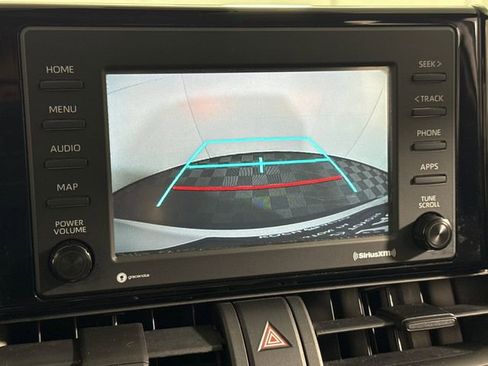 Used 2020 Toyota RAV4 XLE AWD/4WD image 33