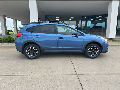 Used 2014 Subaru Crosstrek 2.0i Limited AWD/4WD image 7