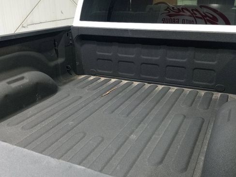 Used 2024 RAM 2500 Big Horn w/ Bed Utility Group image 5