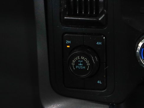 Used 2021 Ford F150 XLT w/ Equipment Group 302A High AWD/4WD image 22