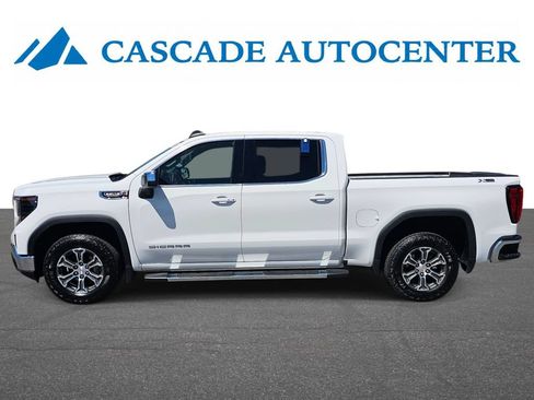 Certified 2023 GMC Sierra 1500 SLE w/ X31 Off-Road Package AWD/4WD image 3