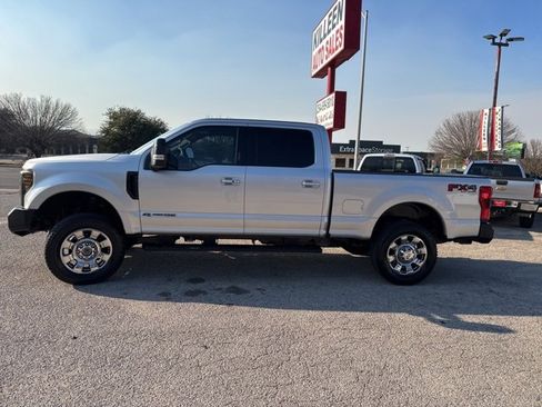 Used 2019 Ford F250 Lariat w/ Lariat Ultimate Package image 1