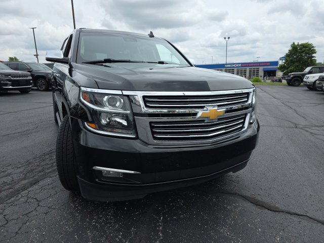 Used 2017 Chevrolet Suburban Premier AWD/4WD image 10