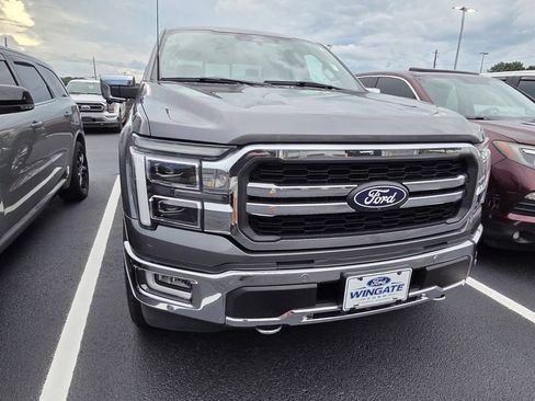 Used 2024 Ford F150 Lariat w/ Equipment Group 502A High AWD/4WD image 5