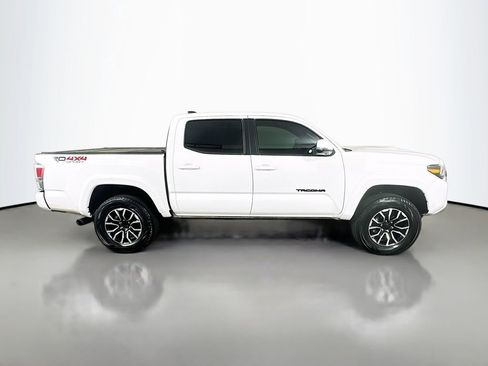 Certified 2023 Toyota Tacoma TRD Sport w/ TRD Premium Sport Package AWD/4WD image 4